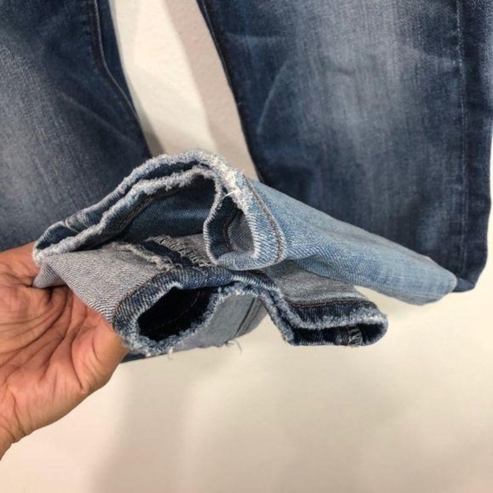 American Eagle Vintage Hi-Rise Patch Jeans - Picture 9 of 13